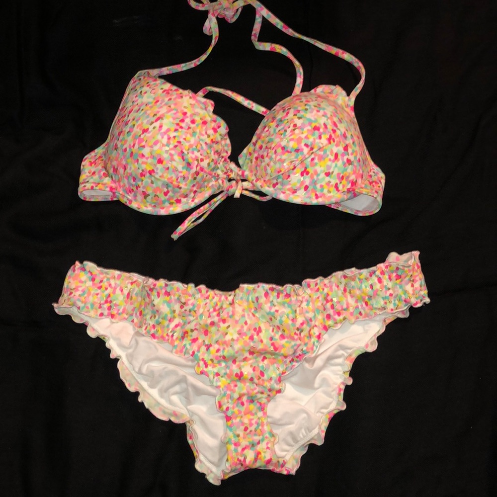 never worn matching bikini
